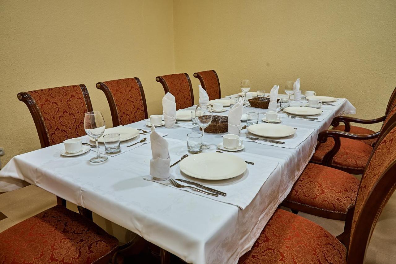 Queens Hotel Tashkent Exterior photo